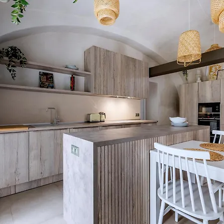 Moderni A Utulne Na Statku Z Roku 1880 Apartment